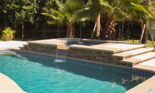 imaginepools_dreamspasquare_icesilver_us_2014-2-1